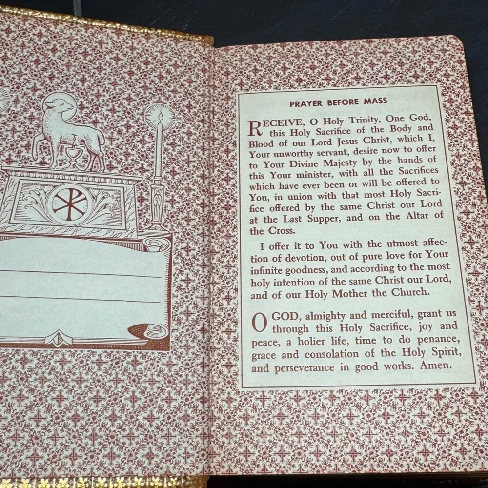 Vintage 1961 Saint Joseph Continuous Sunday Missal‎ Catholic Book Publishing Co
